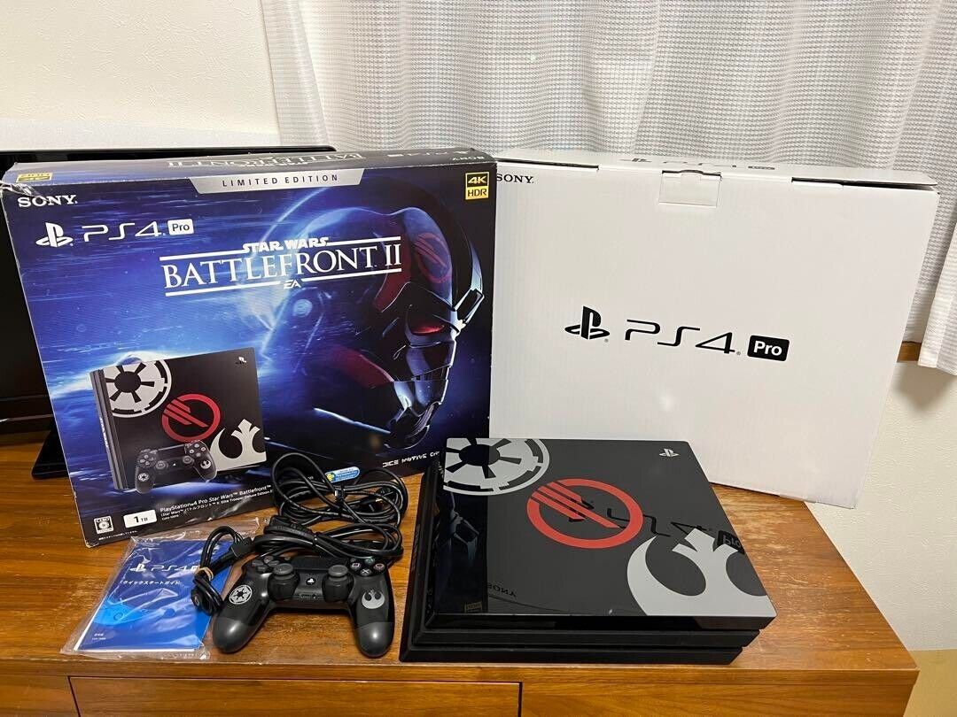 PlayStation 4 PRO Star Wars Battlefront II Limited Edition PlayStation 4 PRO Star Wars Battlefront II Limited Edition