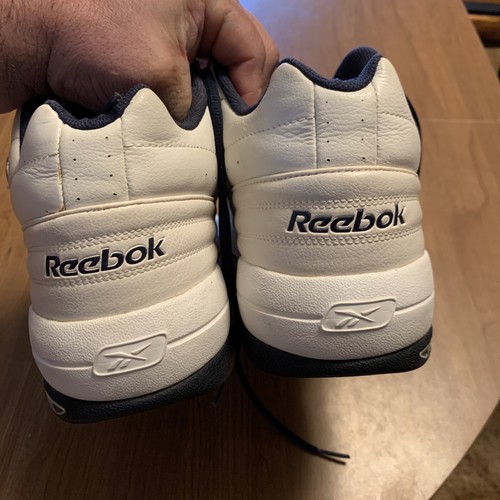 REEBOK Hexalite White Navy LOGO Men Size 11.5 Basketball Sneakers Very Nice !!! - Picture 16 of 21