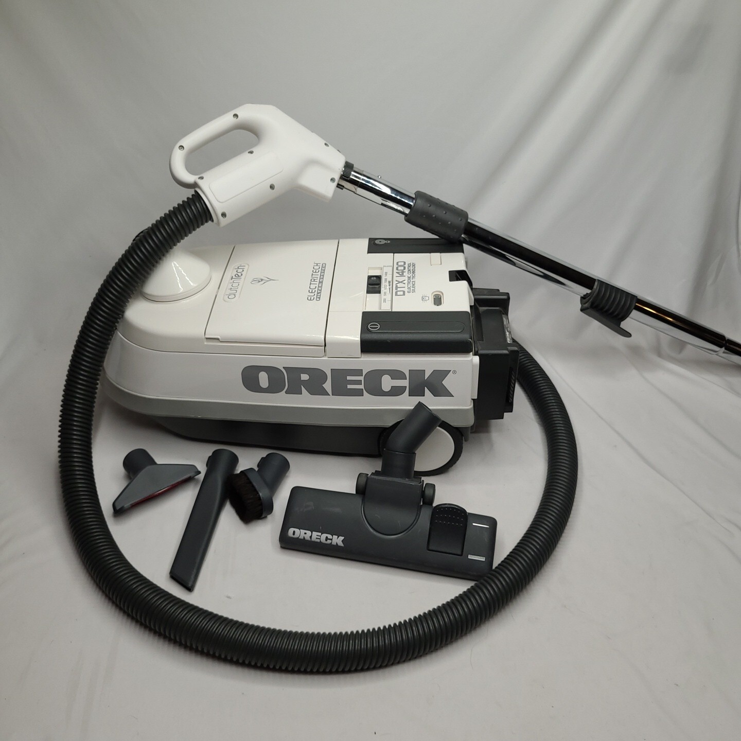 Oreck Dutch Tech Electritech DTX 1400 Canister Vacuum Cleaner w