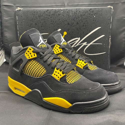 Nike Air Jordan 4 Thunder 2023 Size 10 (Watch The Video) Black Yellow - Picture 1 of 2