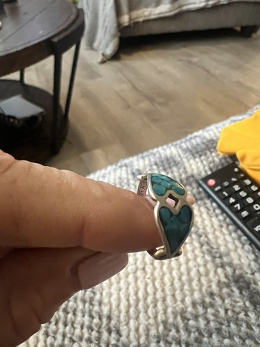 Vintage 1970s Turquoise Coral Sterling Silver Double Heart Band Ring Size 5 - Picture 5 of 5