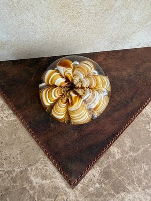 VINTAGE 1970'S SIGNED JOE ST. CLAIR ART GLASS PAPERWEIGHT