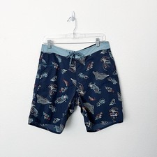 Patagonia Size 32 Tidepool Blue Clean Currents Men's Wavefarer Boardshorts Surf