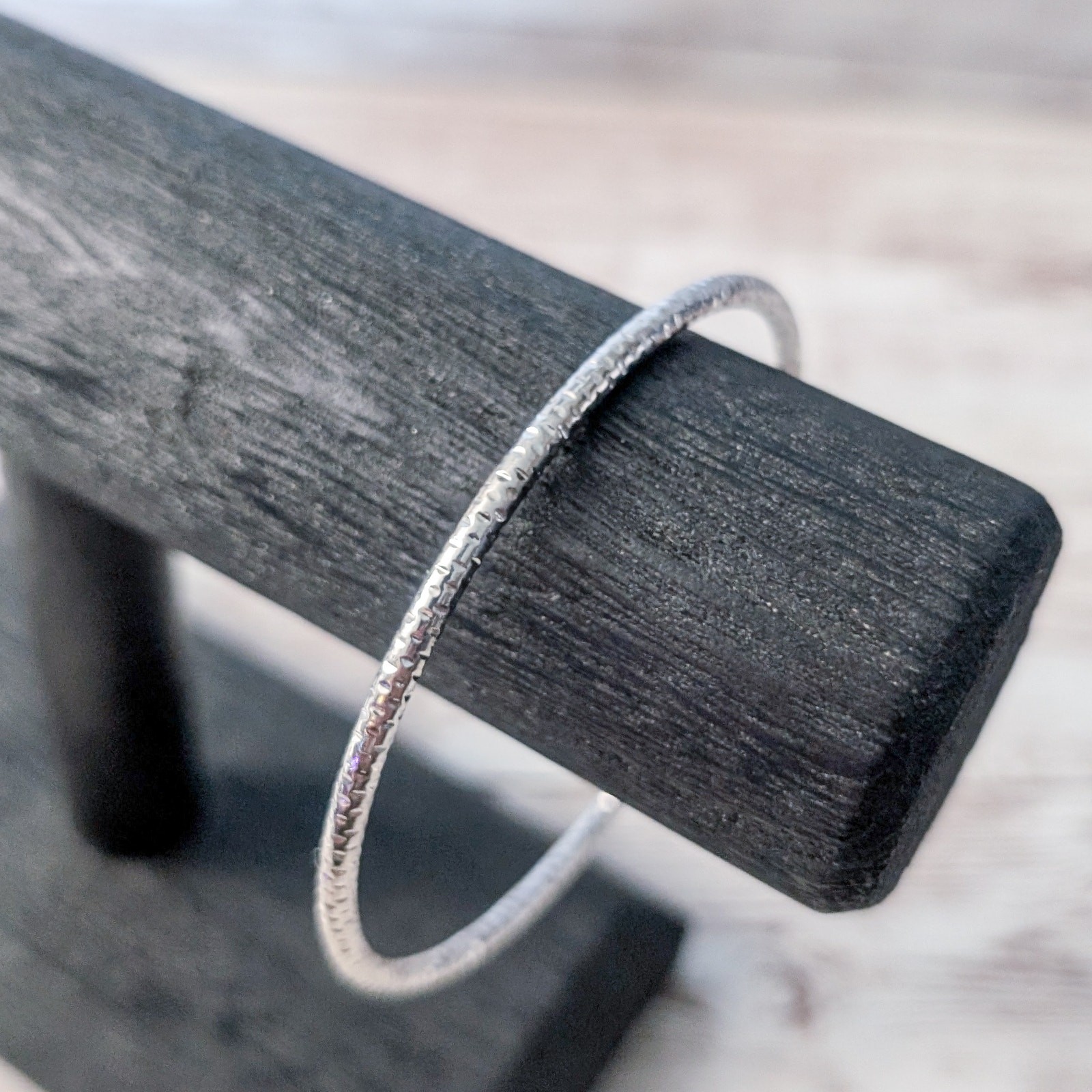 Vintage Bangle Thin Patterned Silver Tone Bracelet - image 3