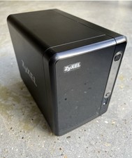 Zyxel NSA 325 v2 2 Bay (2x2TB) Media Server & NAS Enclosure with UK power supply