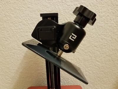 Angled Hanger for Elegoo Mars, Mars Pro, Mars 3 Build-Plate to drain the resin
