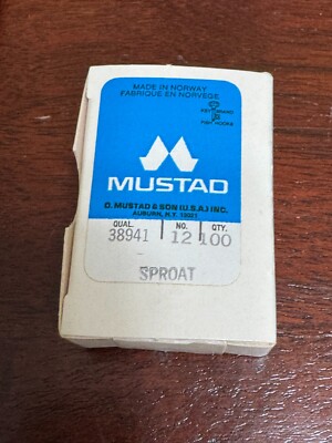 SPROAT #12 MUSTAD BRAND BOX OF FISHING HOOKS NEW OLD STOCK (*16)