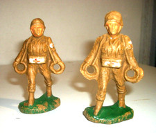 PAIR MANOIL VINTAGE COMPOSITE MOLDED FIGURE - US ARMY MEDICS   RARE