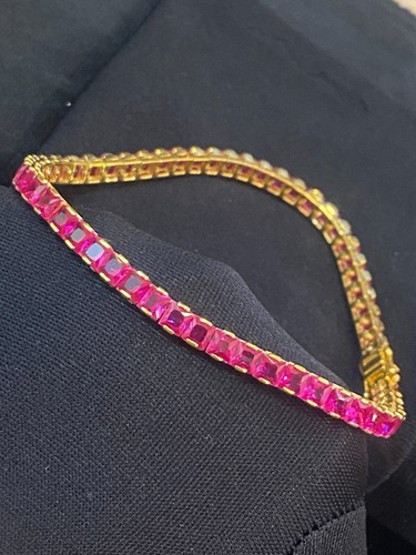 Classy 21.22 Cts Princess Shape Ruby Unisex 4.60 MM Tennis Bracelet In 14K Gold - Picture 2 of 12