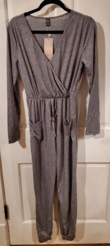 NWT Women's Long Sleeve Jumpsuit, size Medium