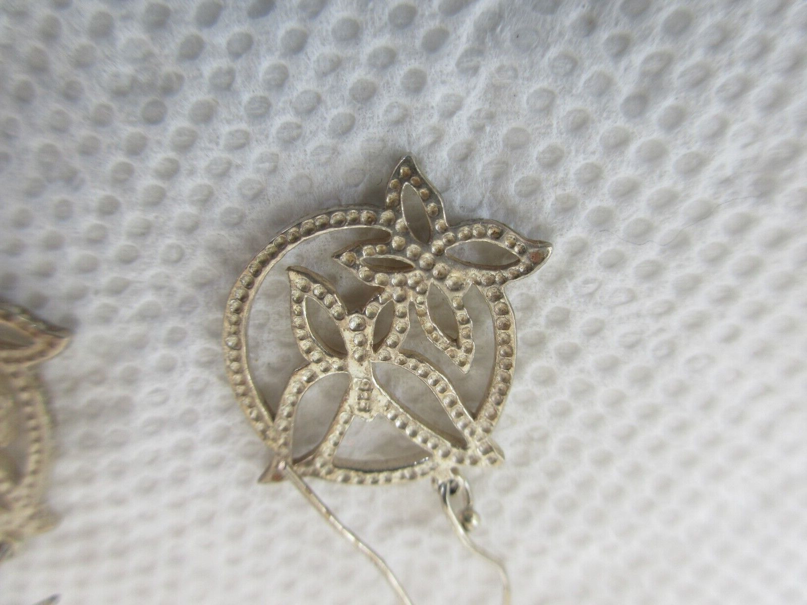 LOVELY [ 925 SOLID STERLING SILVER ] DANGLE BUTTE… - image 4