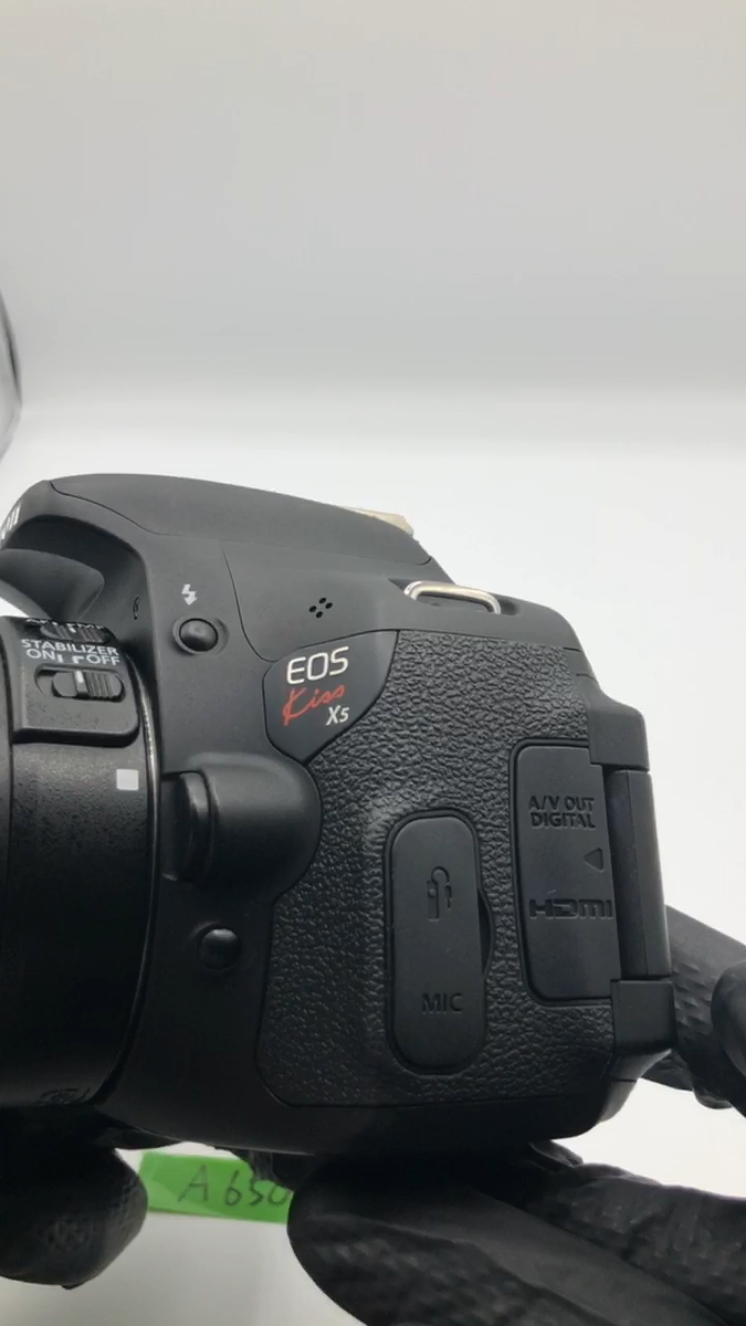 Canon EOS Kiss X5 (=Rebel T3i /600D) DSLR Camera w/EFS 18-55mm