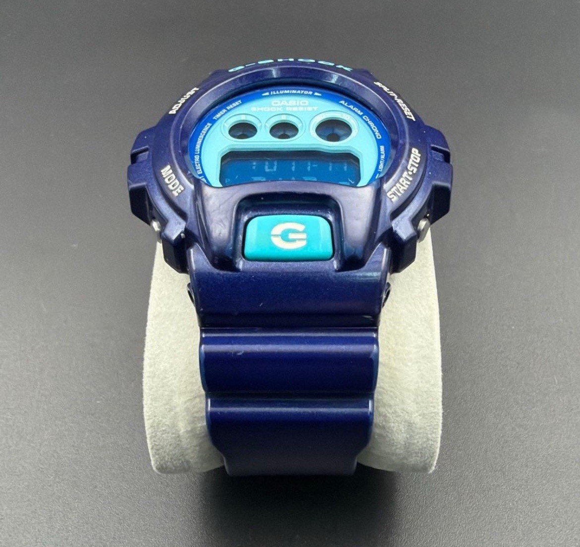 G-SHOCK DW-6900CC-2 1289 Crazy Colors Casio Watch DW6900 Rare for