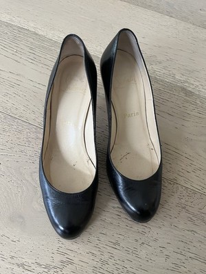 Christian Louboutin Black Leather Pumps Red Sole Stiletto Round Toe Size 37