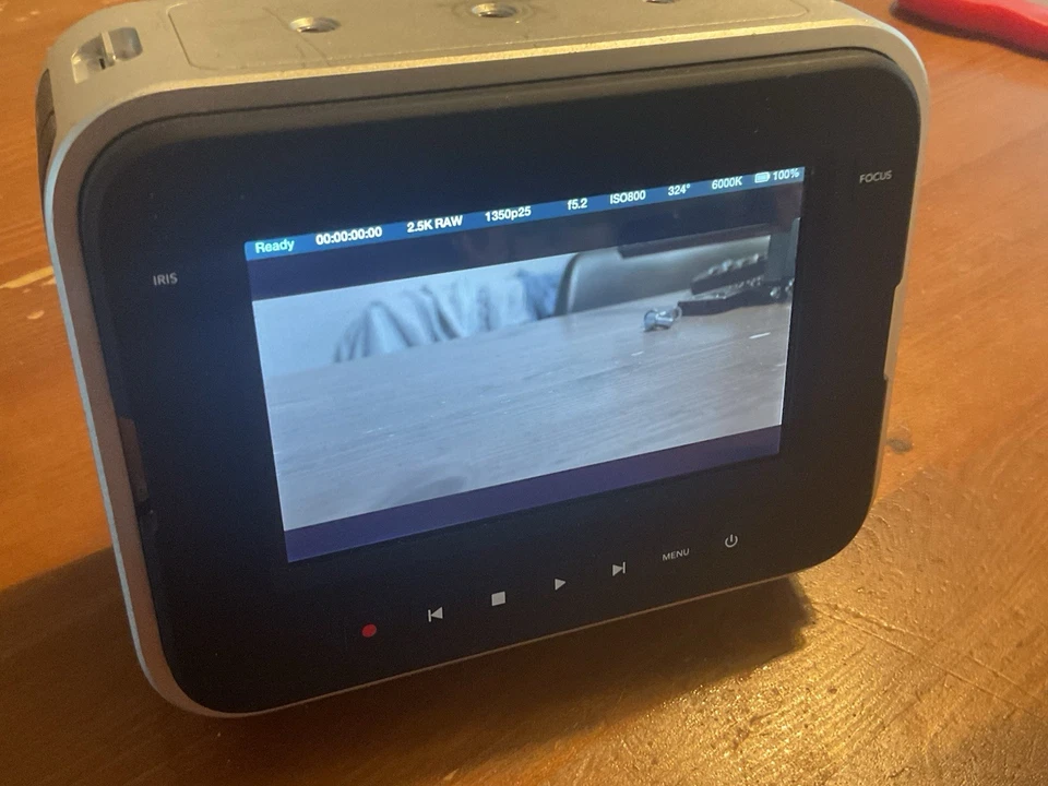 Blackmagic Cinema Camera 2.5k EF Mount and 480gb SSD Card & original box - Image 2 of 4