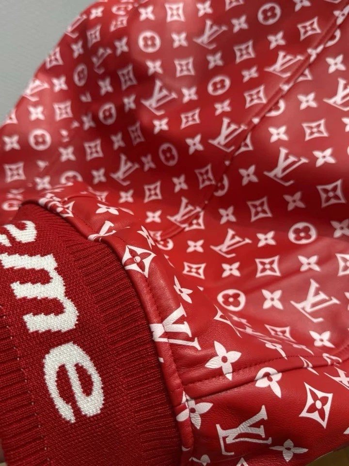 Lujosa chaqueta de cuero roja Louis Vuitton estándares estadounidenses grande para hombre Foto 3 de 4