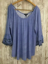 Signature Studio Plus Size 2X Boho Floral bell Sleeve Pull Over Blue Round Neck