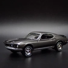 1969 69 FORD MUSTANG BOSS 429 JOHN WICK 1/64 SCALE DIORAMA DIECAST MODEL CAR
