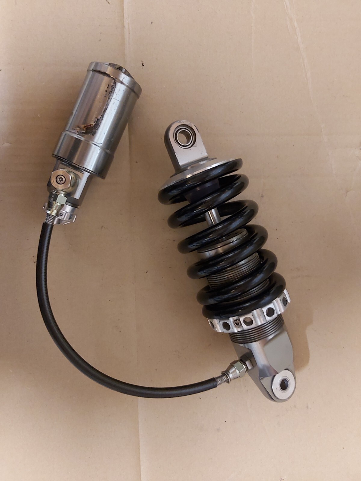 Maxton Shock Absorber Rear Suspension Remote Gas Reservoir eBay