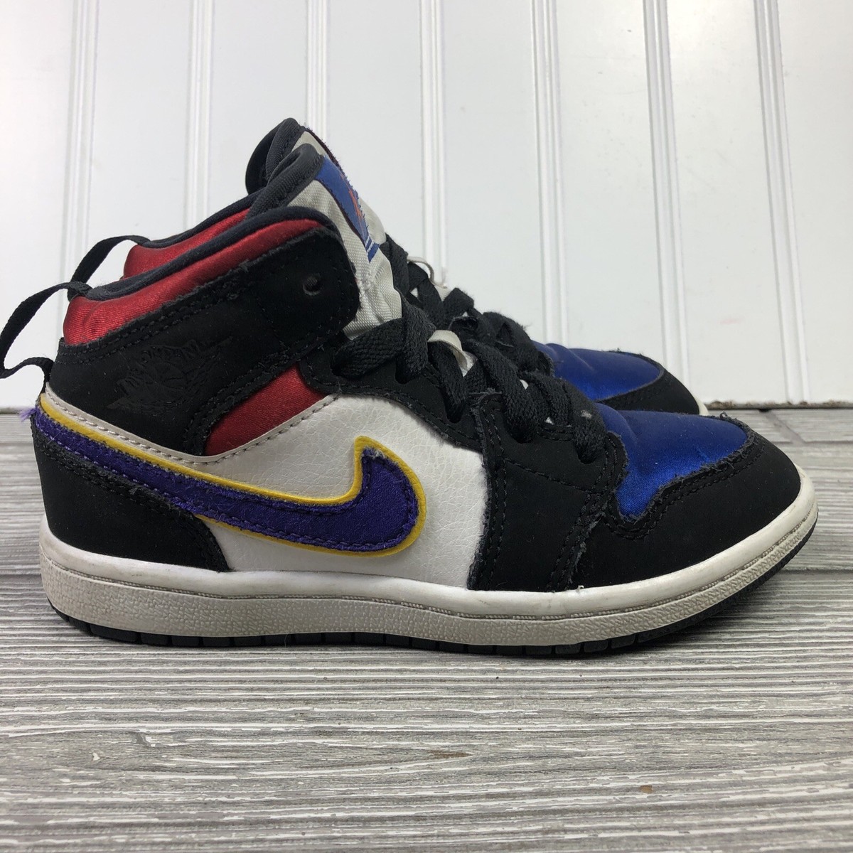 スニーカー NIKE Air Jordan 1 Mid SE \