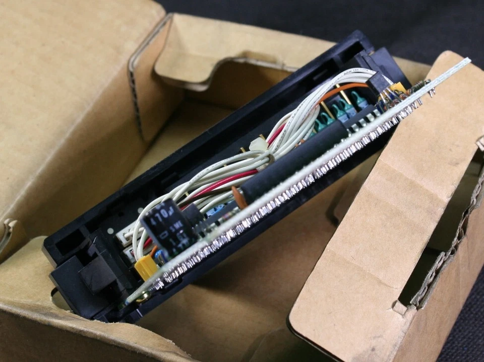 Un (1) módulo de entrada GE Fanuc IC610MDL112A Japón 16 puntos NUEVO Foto 4 de 4