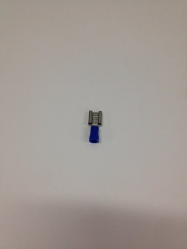 100 SPADE TERMINALS BLUE 0.8 X 8.0MM - Picture 2 of 2