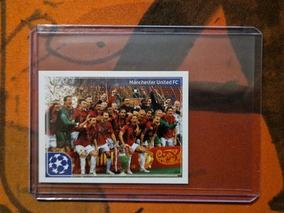 MANCHESTER UNITED 2011-12 Panini UEFA CHAMPIONS LEAGUE Sticker Collection #555