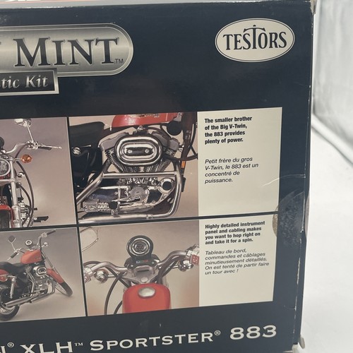 Harley-Davidson XLH Sportster 883 Model Kit 1:9 Scale 7203 Testors NEW OPEN Box - Picture 6 of 6