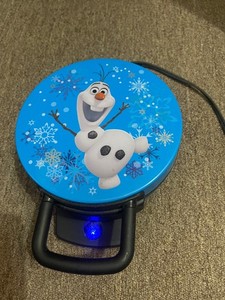 Disney Frozen Olaf Snowman Waffle Maker Collectible Non Stick