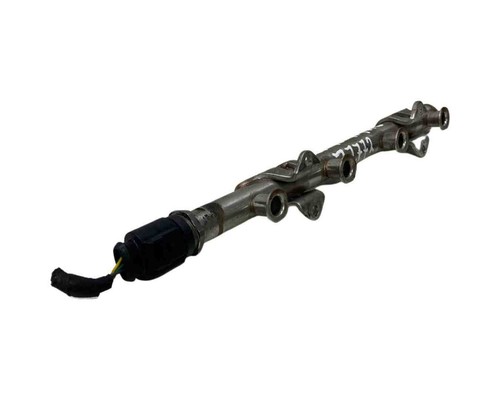 VW GOLF VIII CD1 Kraftstoffzuführung 04E133320D 1.40 2016 30137840