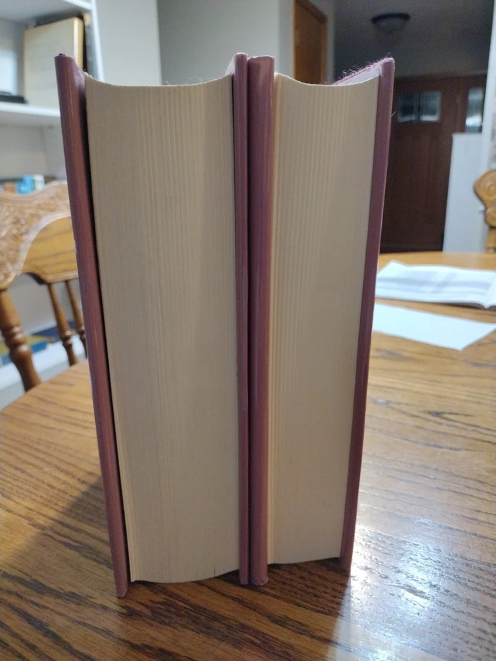 The Complete Poems of Anna Akhmatova 2 volumes Zephyr Press Hardback Dust Jacket - Image 4 of 4