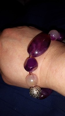 Beautiful Purple to Pink Bead Bracelet.