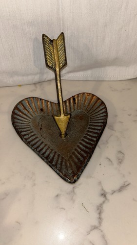 Heart And Arrow Cast Iron Trinket Dish Incense Tray Junk Bowl - Picture 2 of 8