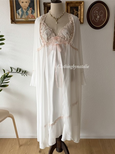 Delicates Maxi Satin Peignoir Set Size S-Excellent Cond*No US Shipping*