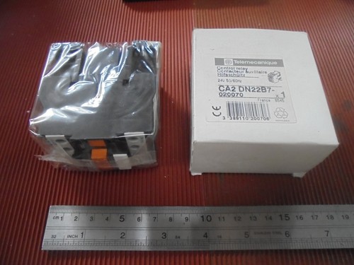 Telemecanique Control Relay CA2 DN22B7 - 第 1/4 張圖片