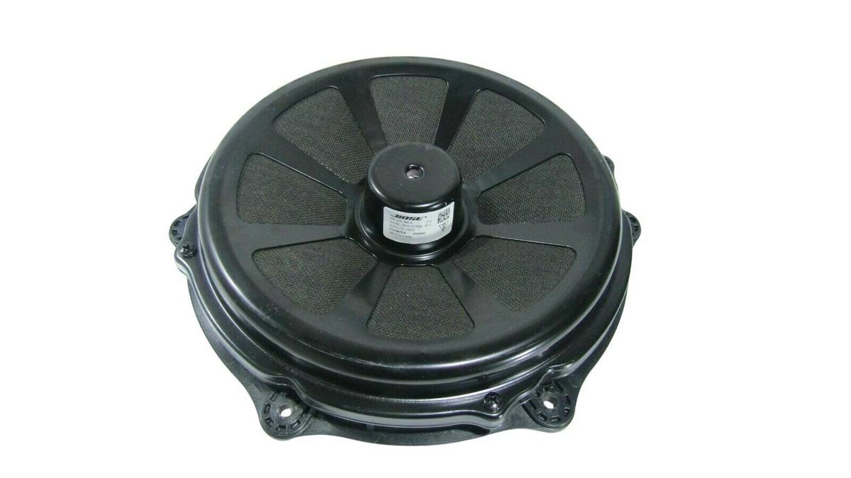Porsche Panamera 4S 970 Woofer door bose front 7PP035454E | eBay