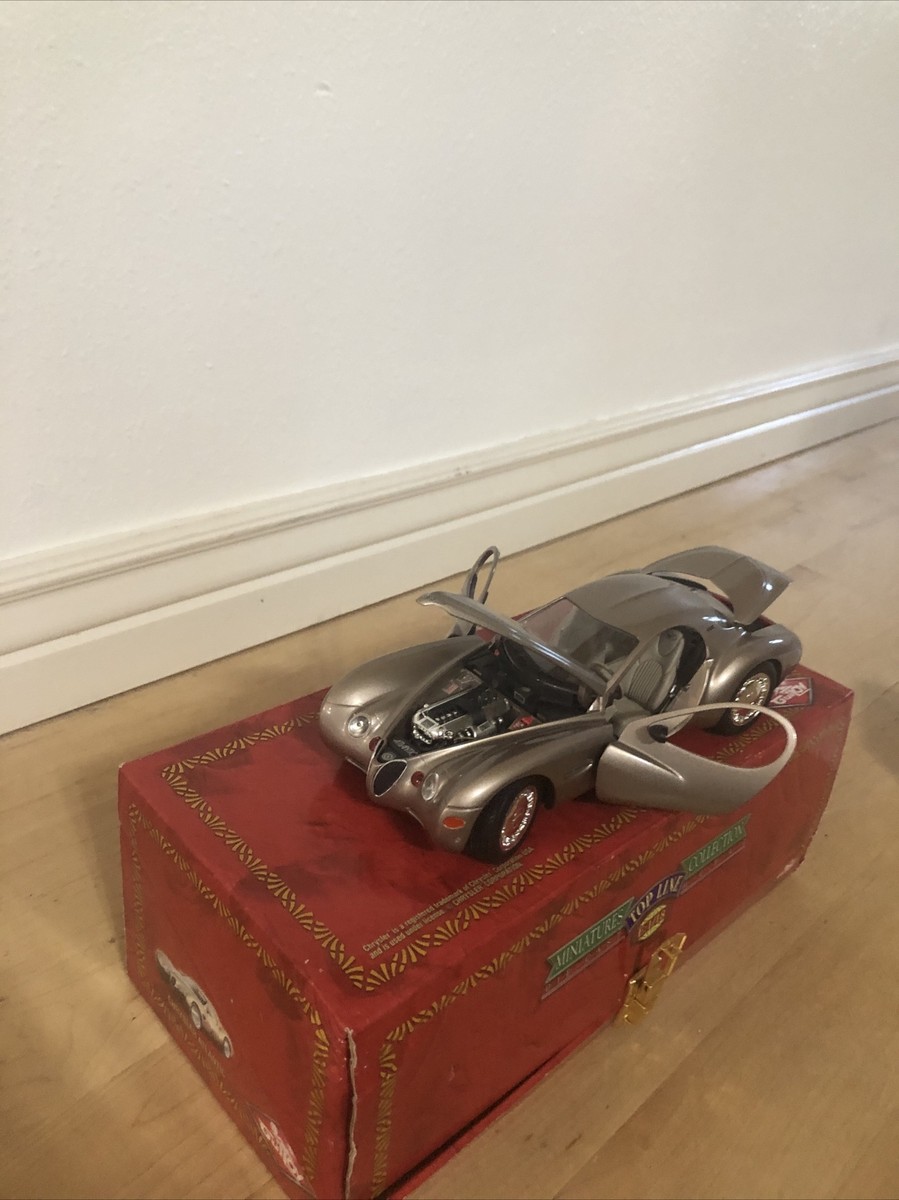 Guiloy Chrysler Atlantic Concept Top Line 1:18 Scale Diecast