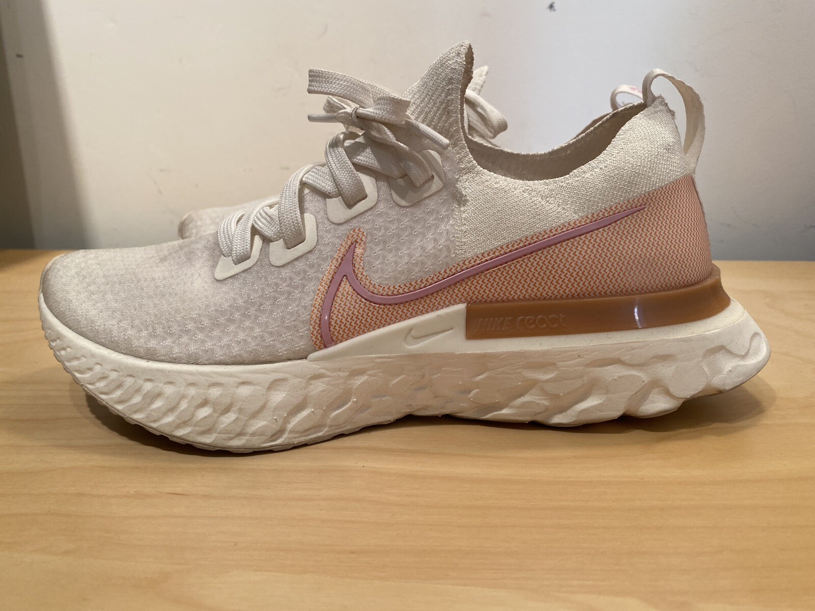 react infinity run metallic flyknit sneakers