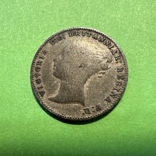 Great Britain 1868 Three Pence Silver Coin - 第 9/12 張圖片