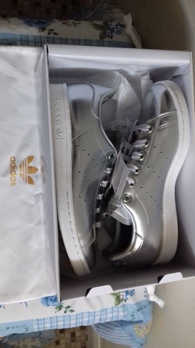stan smith 37.5