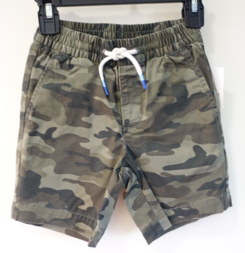 Short Garçon GAP Taille Large – Vert Camouflage, Taille élastique, Poches – Neuf étiquettes