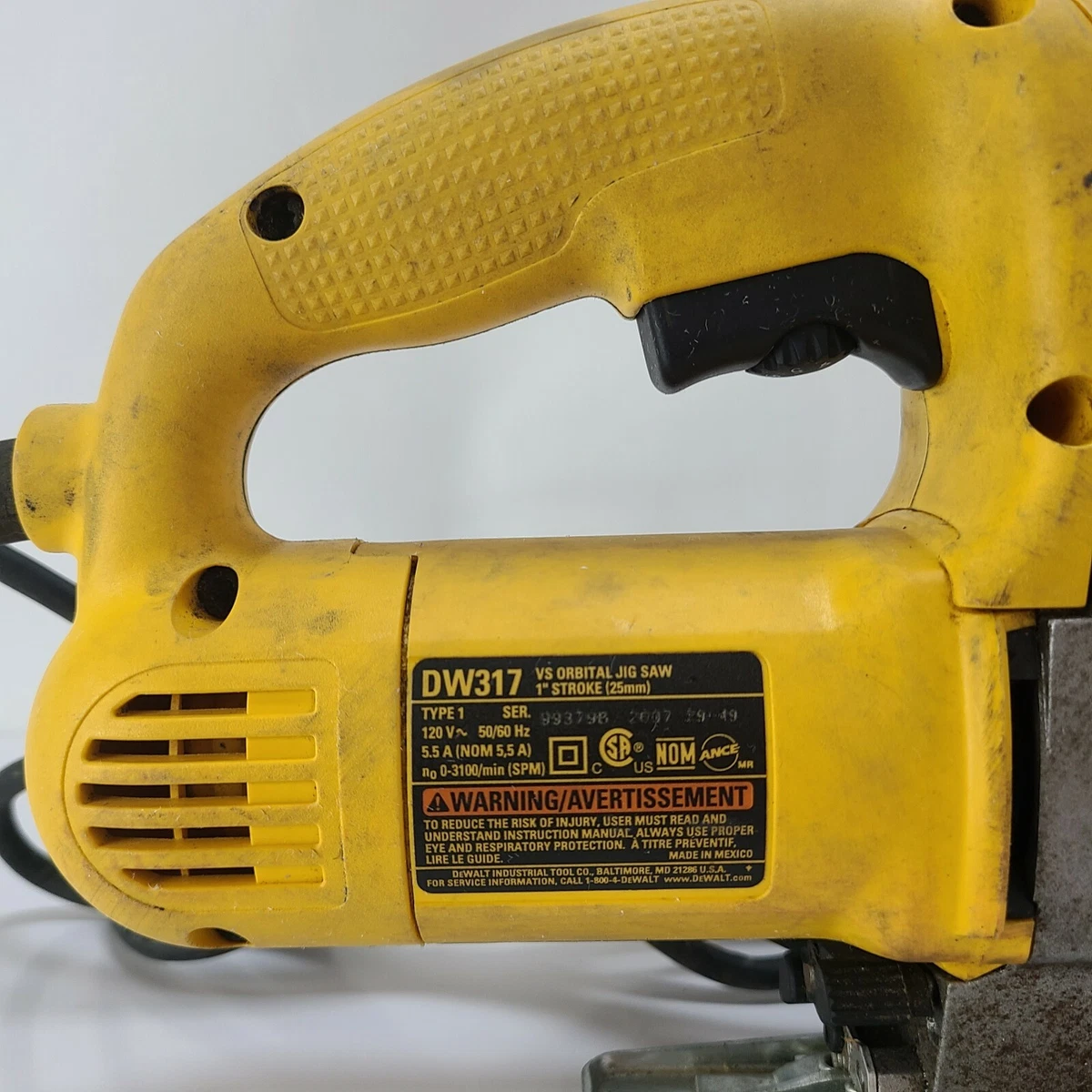 DEWALT DW317 Heavy Duty Corded Compact VS Orbital Jig Saw 1