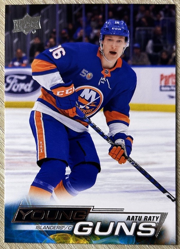 2022-23 Upper Deck Extended Series Young Guns Aatu Raty #728