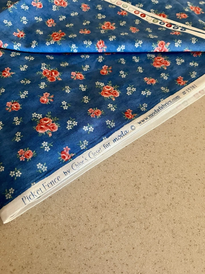 6 Yards – Picket Fence Chloe’s Closet for Moda Fabrics #15381 – Discontinued OOP - Image 2 of 2