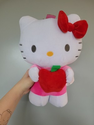 Hello Kitty Plüschtier mit rotem Apfel Sanrio lizenziert X Primark neu mit Etikett 