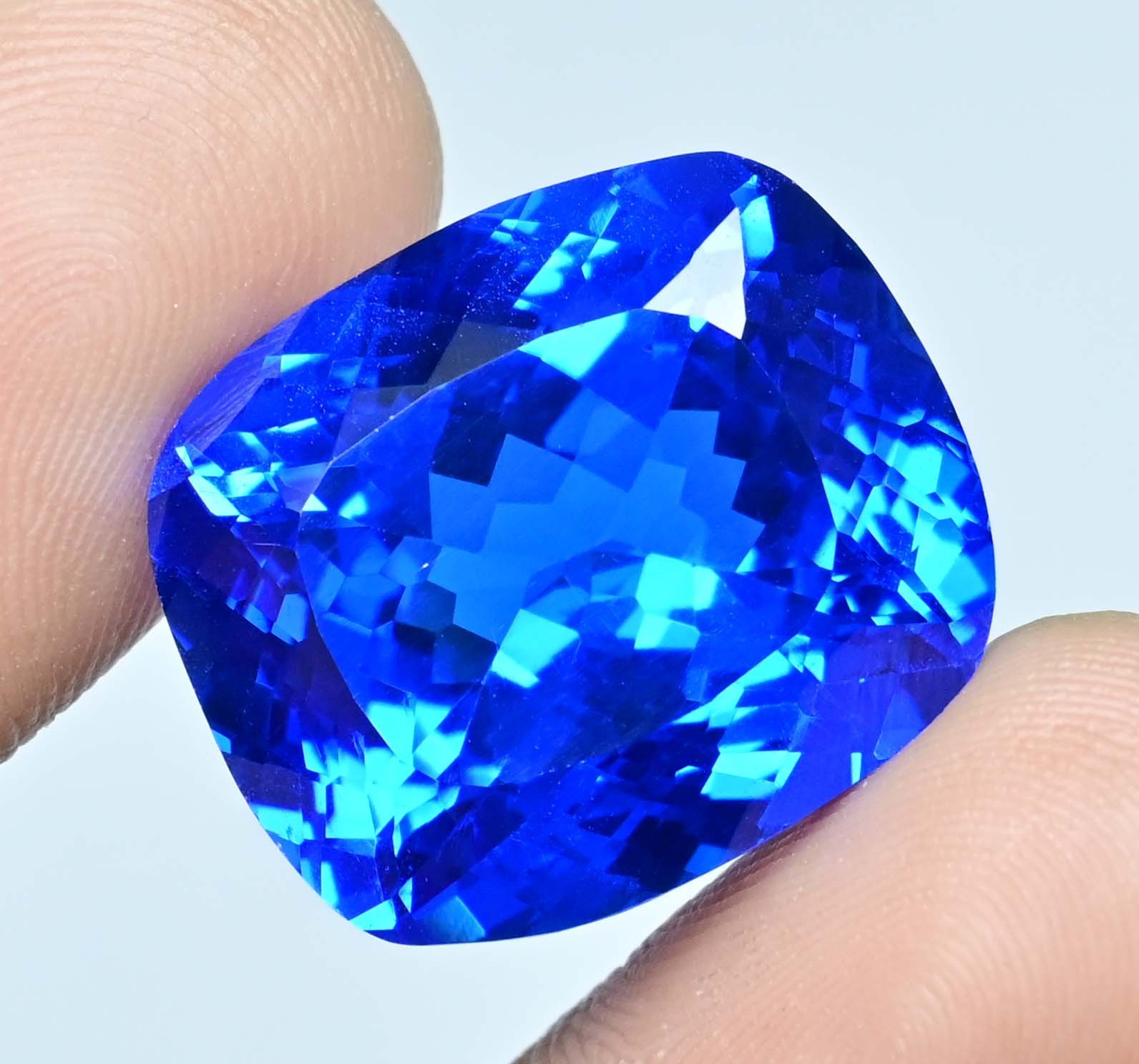 37.75 CT Natural Rare Lustrous Blue Tanzanite Certified Flawless Loose Gemstone