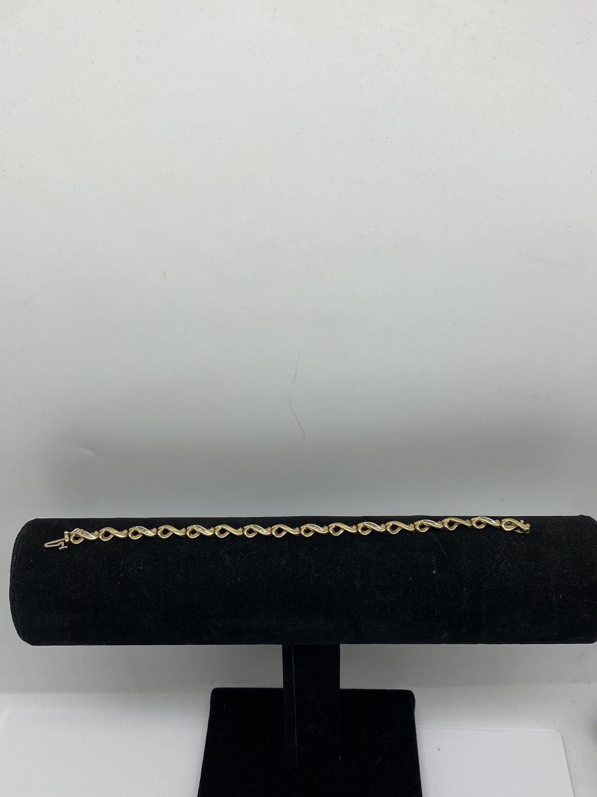 Solid 10k Yellow Gold Diamond Infinity Bracelet 1… - image 6