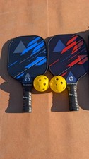 Niupipo MX-19 Pickleball Paddle Set 2 Paddles 2 Balls Carry Bag