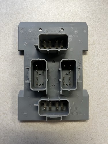 Dorman 923-012 Tail Light Junction Block