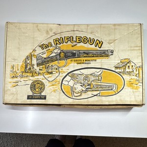 Vintage Esquire The Riflegun Cowboy Western Toy Rifle with Holster